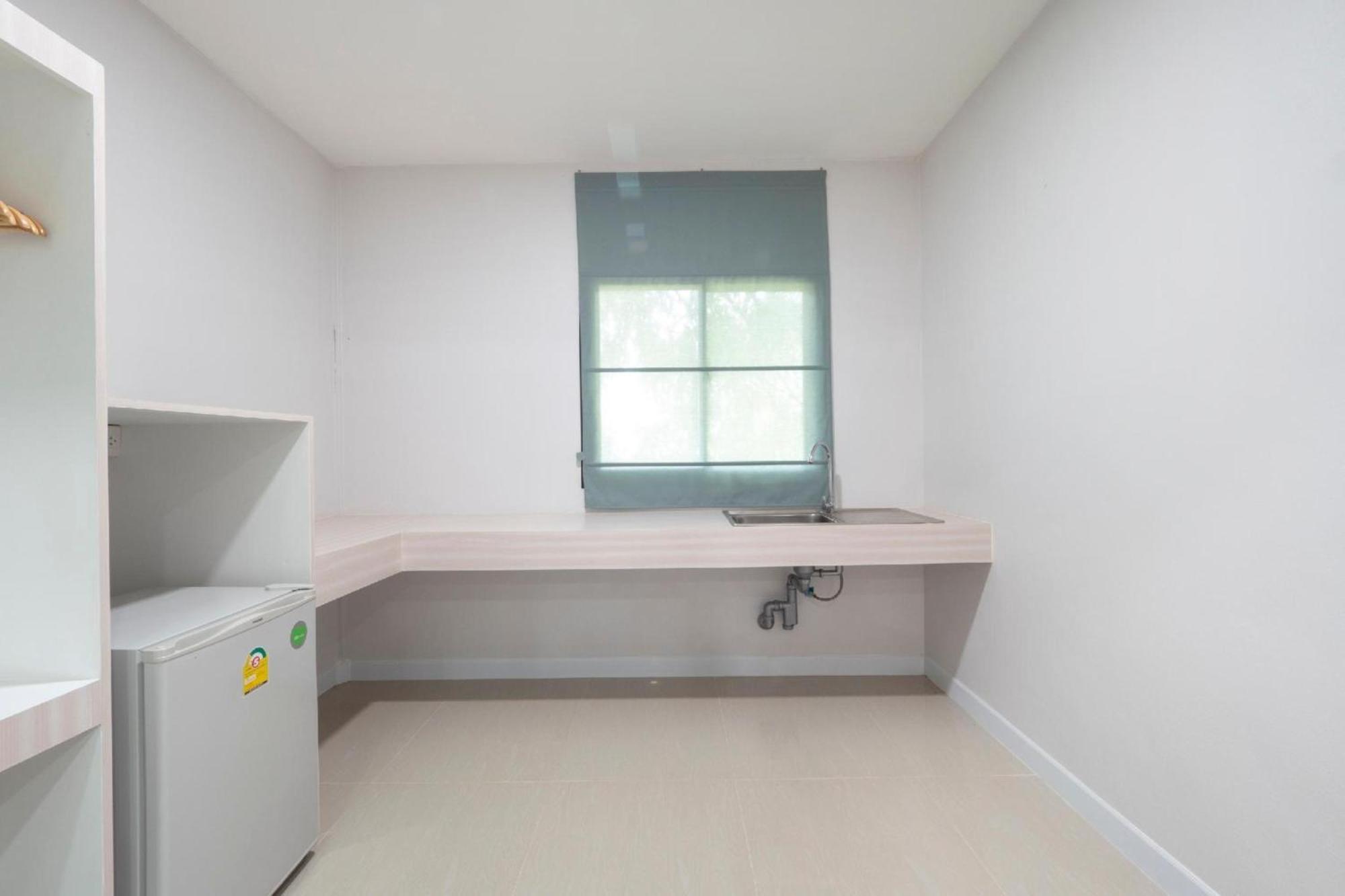 Capital O 75378 Thawapee Resort 라용 외부 사진