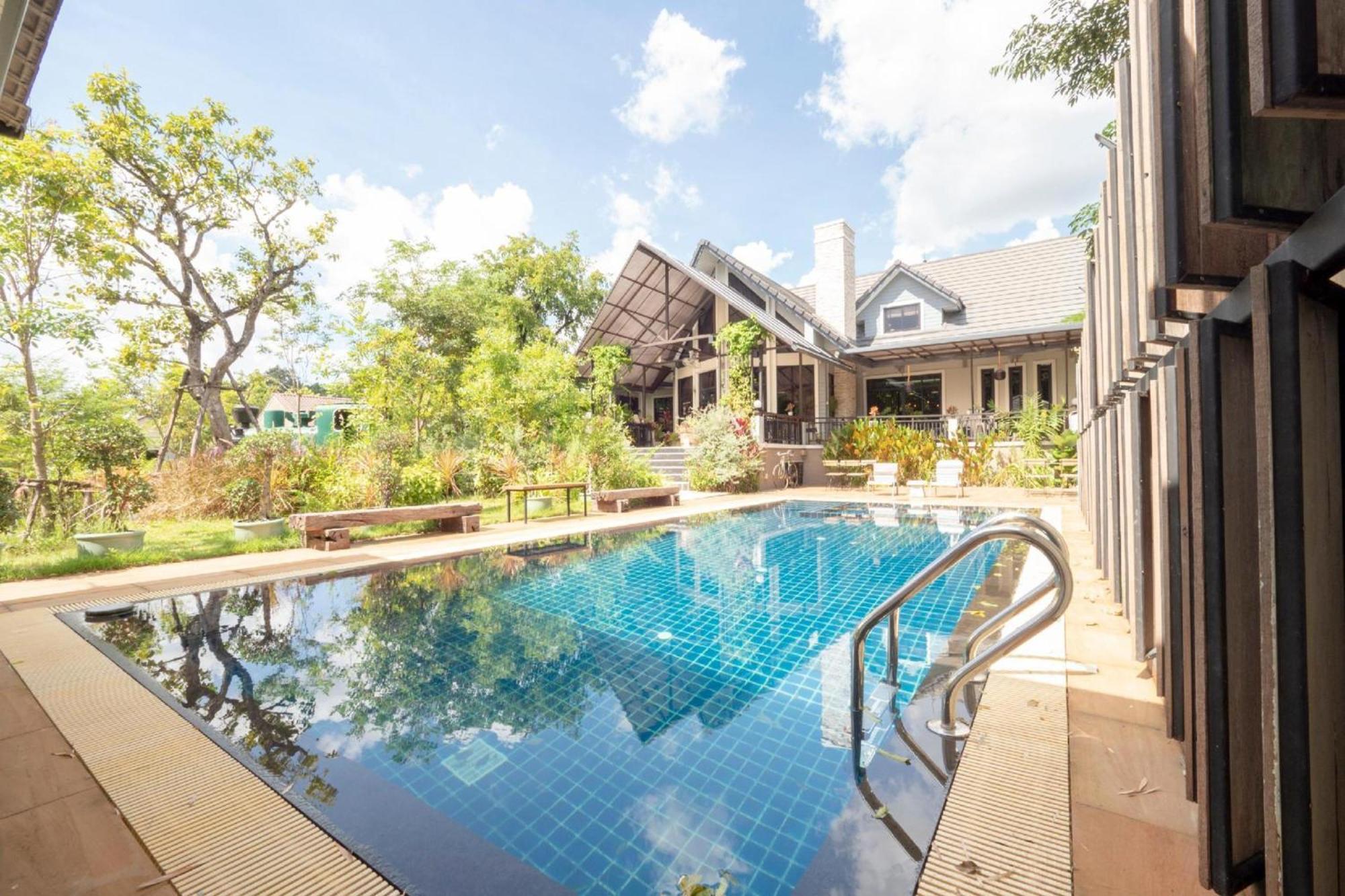 Capital O 75378 Thawapee Resort 라용 외부 사진