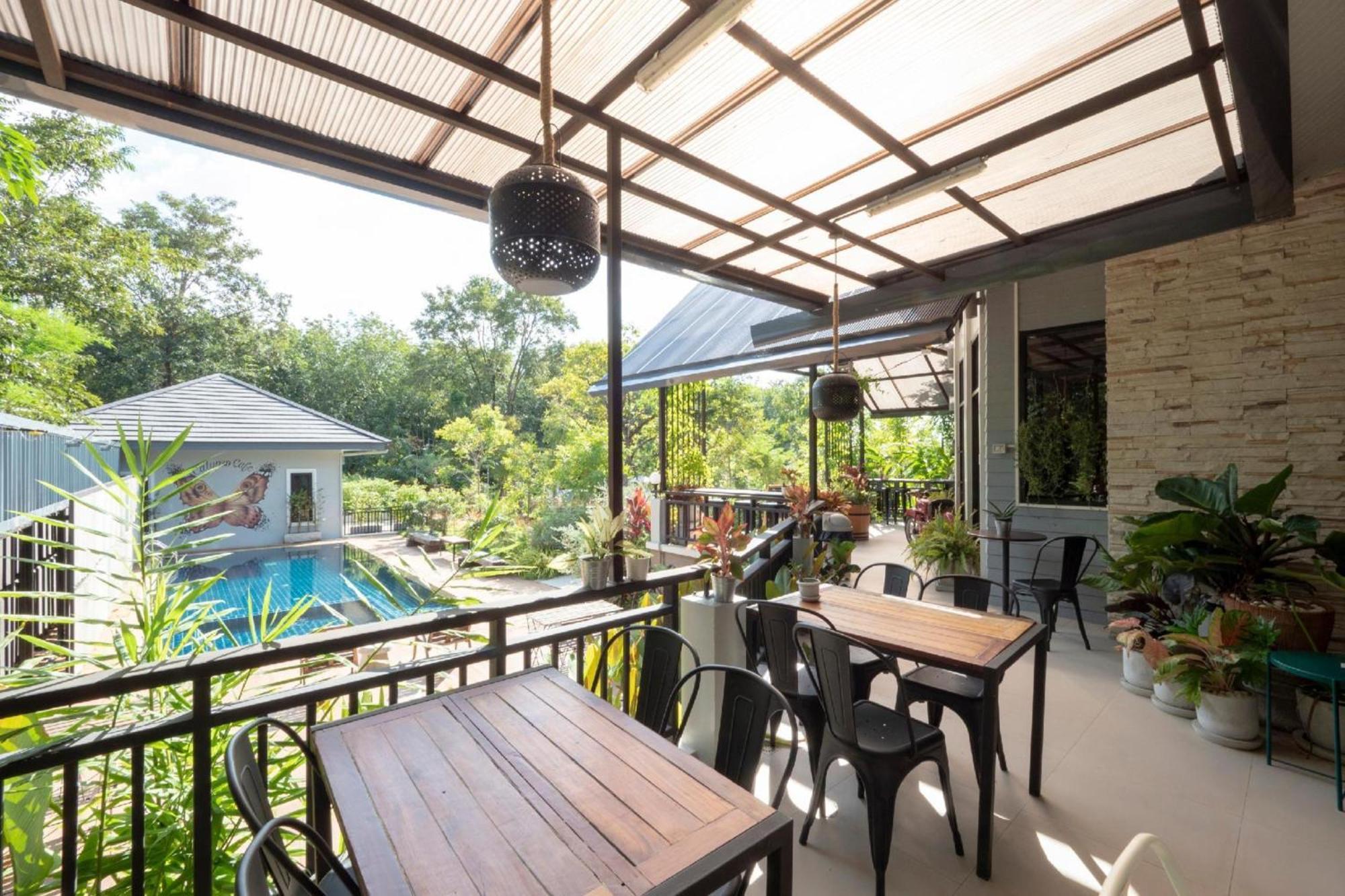 Capital O 75378 Thawapee Resort 라용 외부 사진